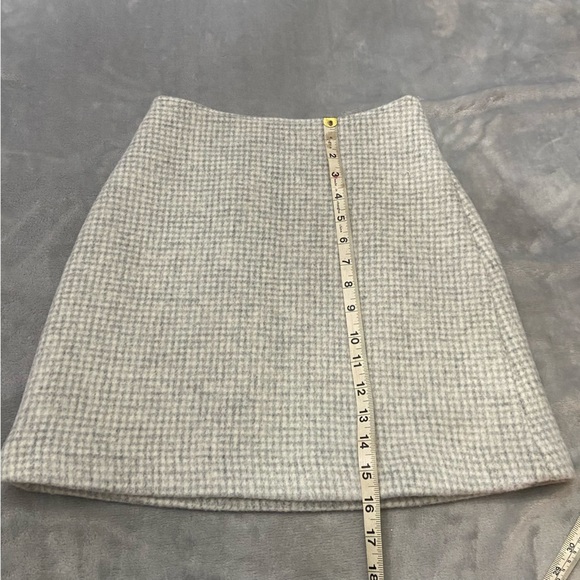 Club Monaco Gray White Plaid Wool Blend Mini Skirt 4959 - Picture 9 of 12